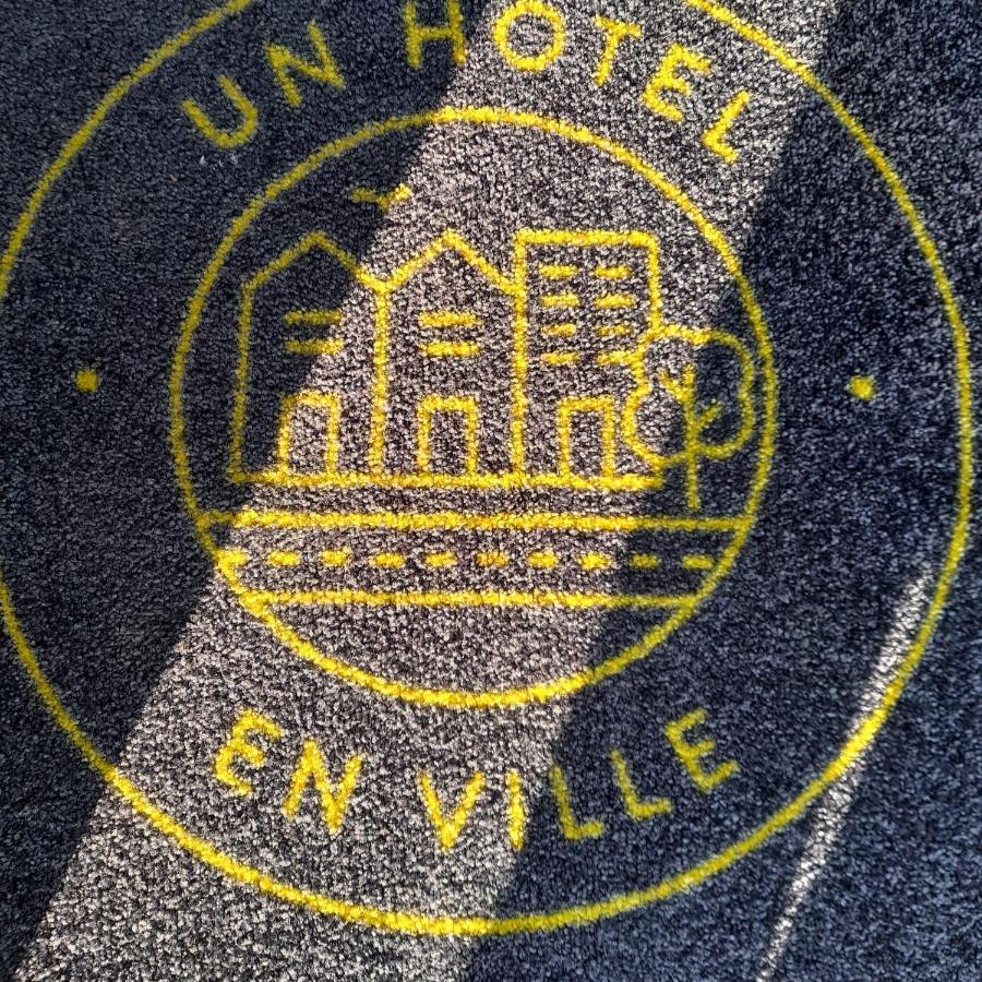 Un Hotel En Ville La Rochelle  Ngoại thất bức ảnh