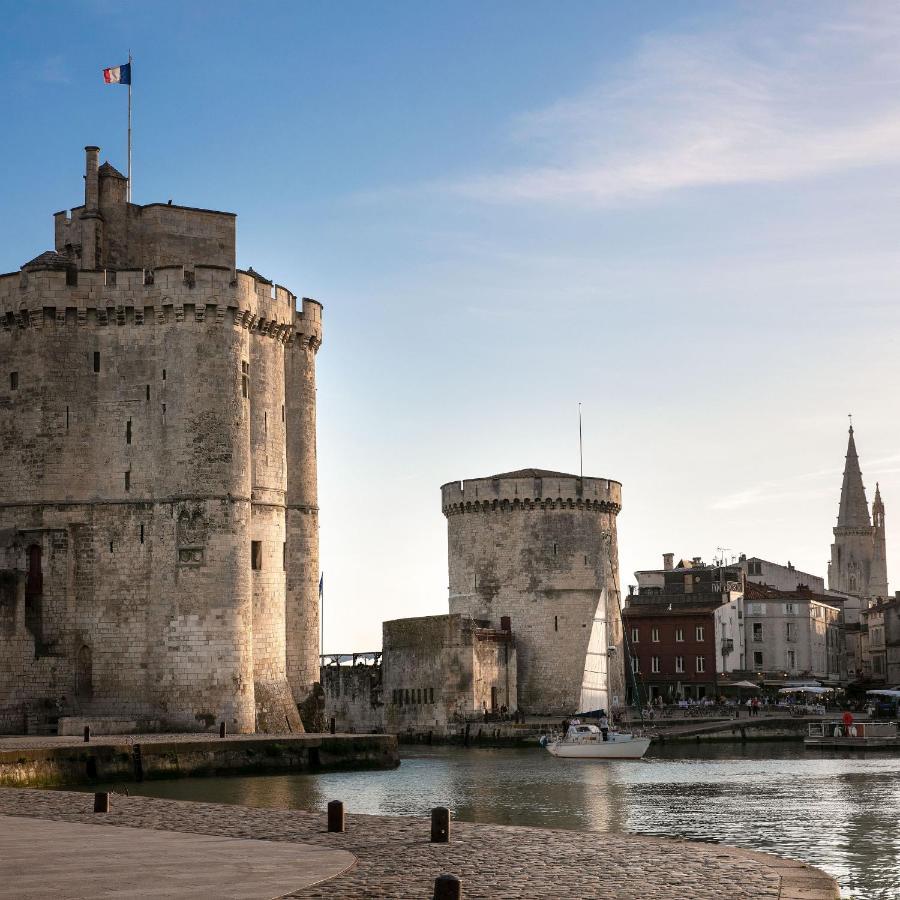 Un Hotel En Ville La Rochelle  Ngoại thất bức ảnh